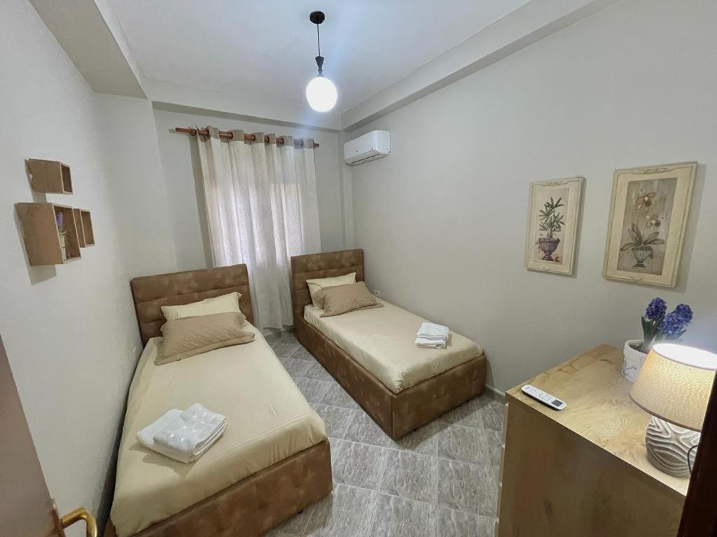 City Center Apartment ติรานา ภายนอก รูปภาพ
