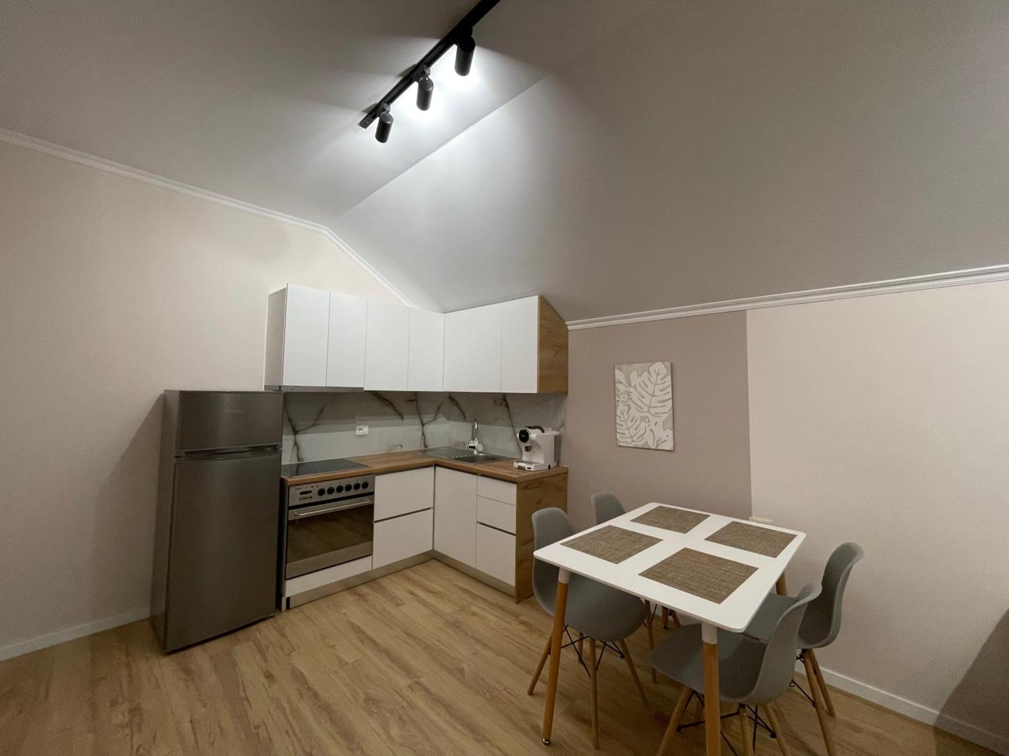 City Center Apartment ติรานา ภายนอก รูปภาพ
